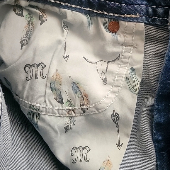 Miss Me Mid-Rise Flare 30*34 - Picture 10 of 10